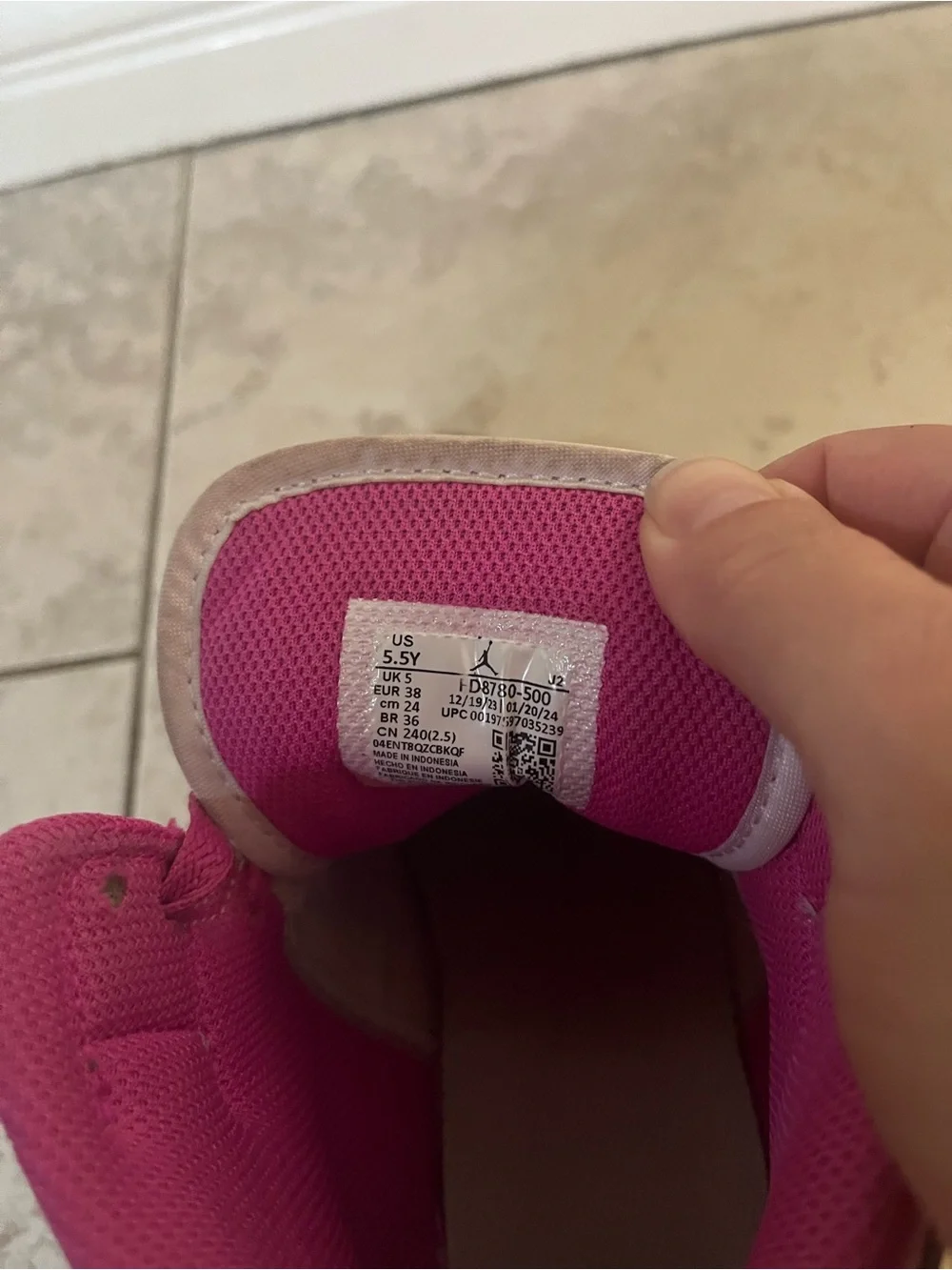 Nike Mid-Top Sneakers in White and Magenta